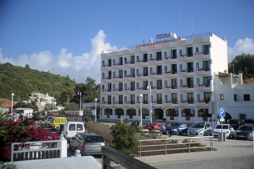 Hotel Residencial Salema Exterior photo